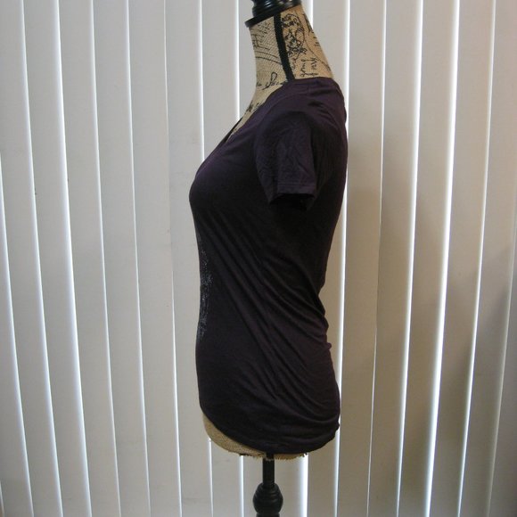 NWT Express purple skull graphic tee t shirt top XS extra small - Picture 3 of 6